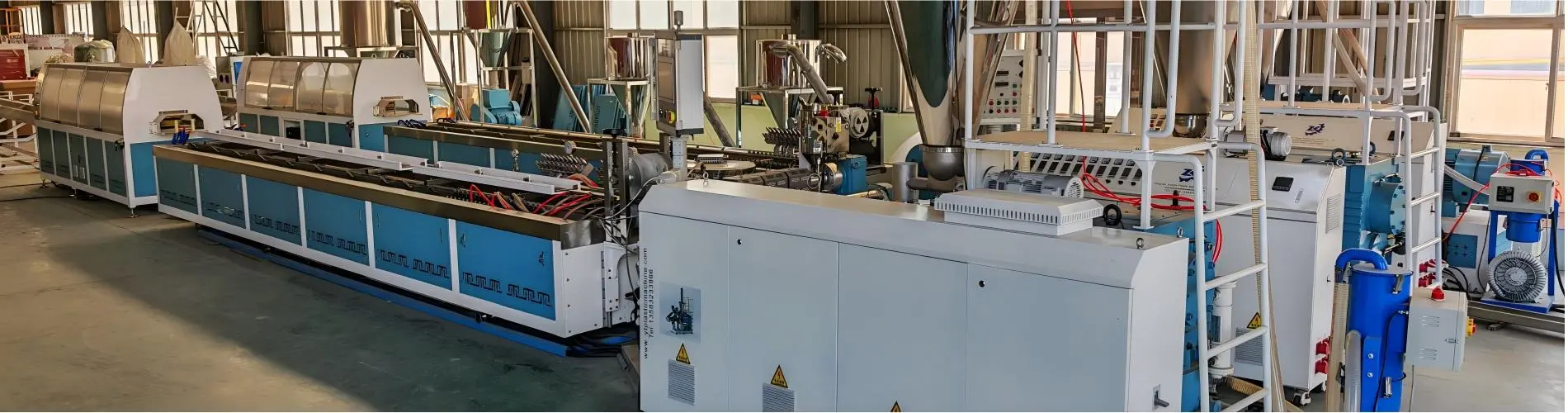 Машына для вырабу профіляў WPC