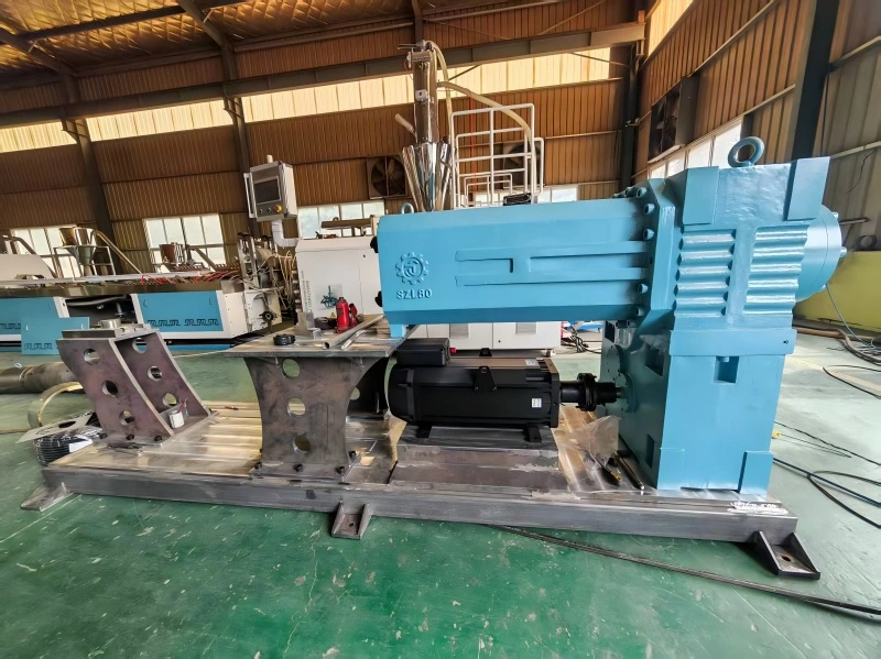 WPC extruder installation